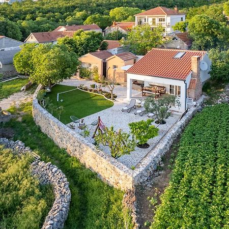 Holiday Home - Villa Thorak Anić Kültér fotó