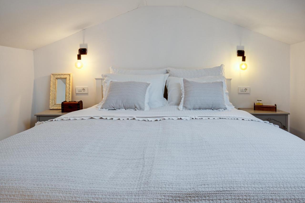 Holiday Home - Villa Thorak Anić Kültér fotó
